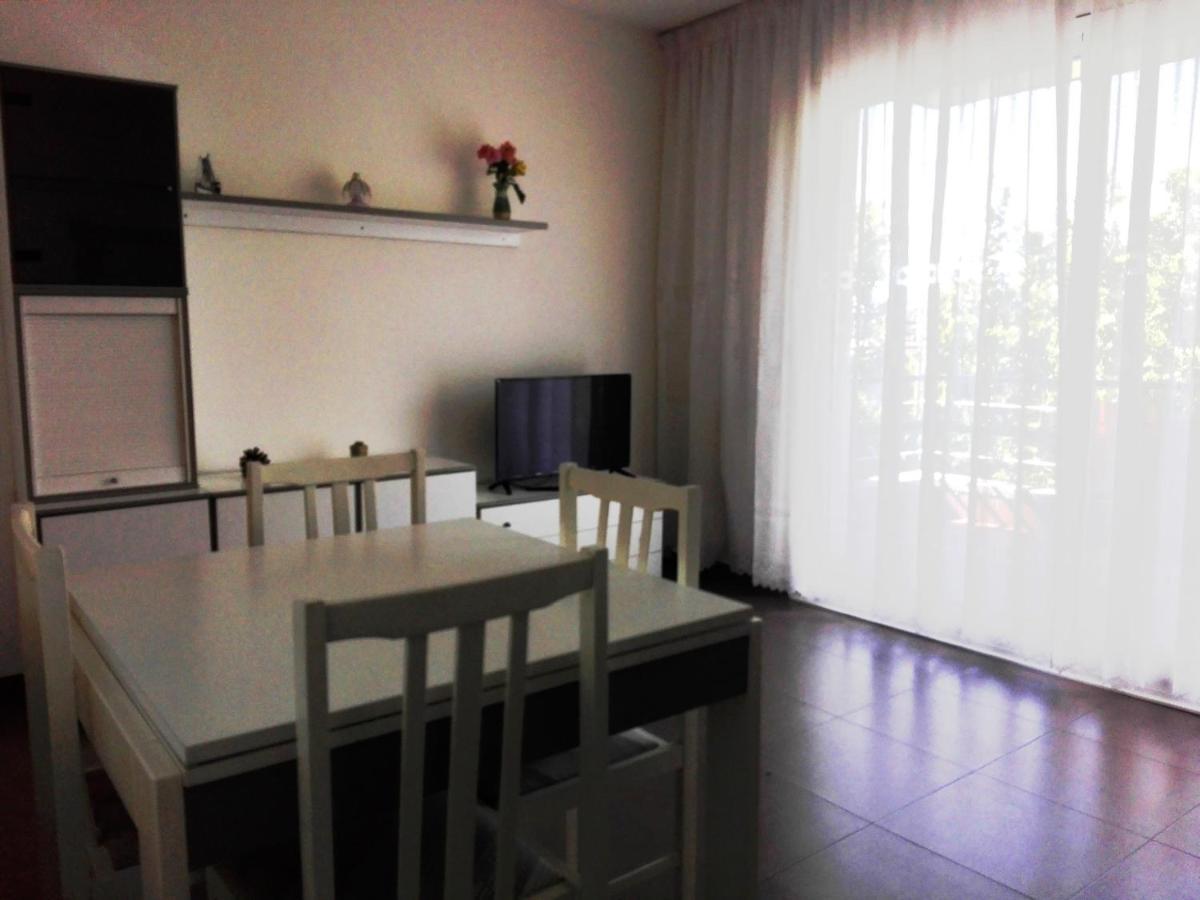 Zeus Alexis Ii Apartament