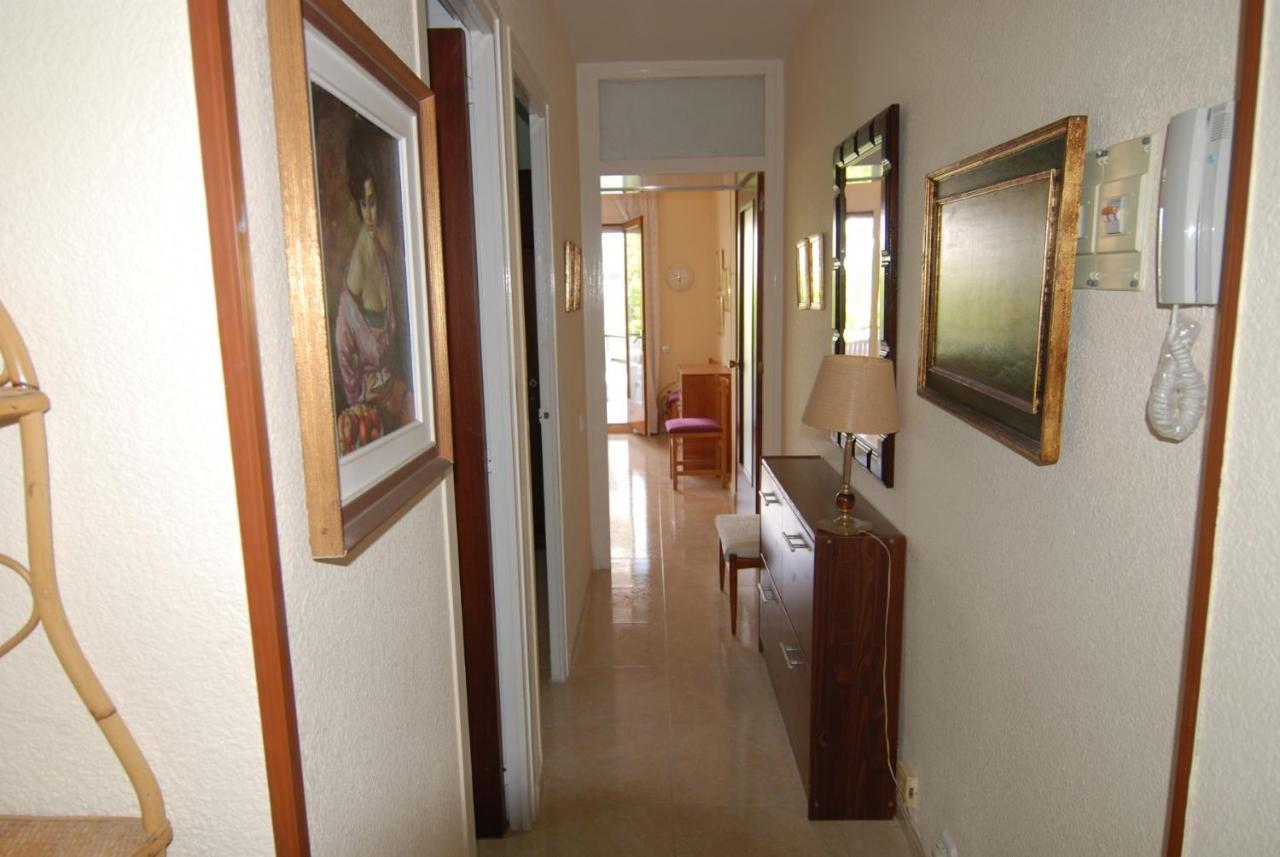 Apartament Zeus Alexis Ii *