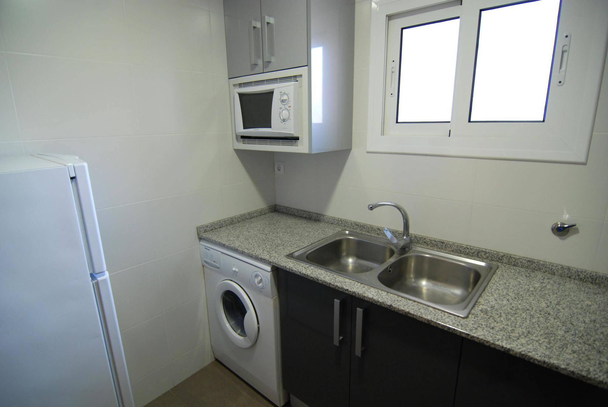 Zeus Alexis Ii Apartament